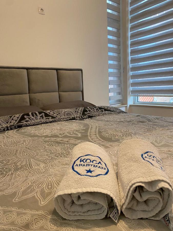 Koca Apartmani Novi Pazar Rum bild
